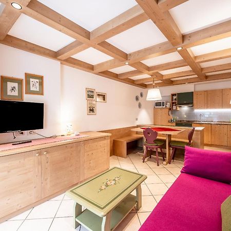 Appartamenti Cesa Maria Mountain Hospitality 卡纳泽伊 外观 照片