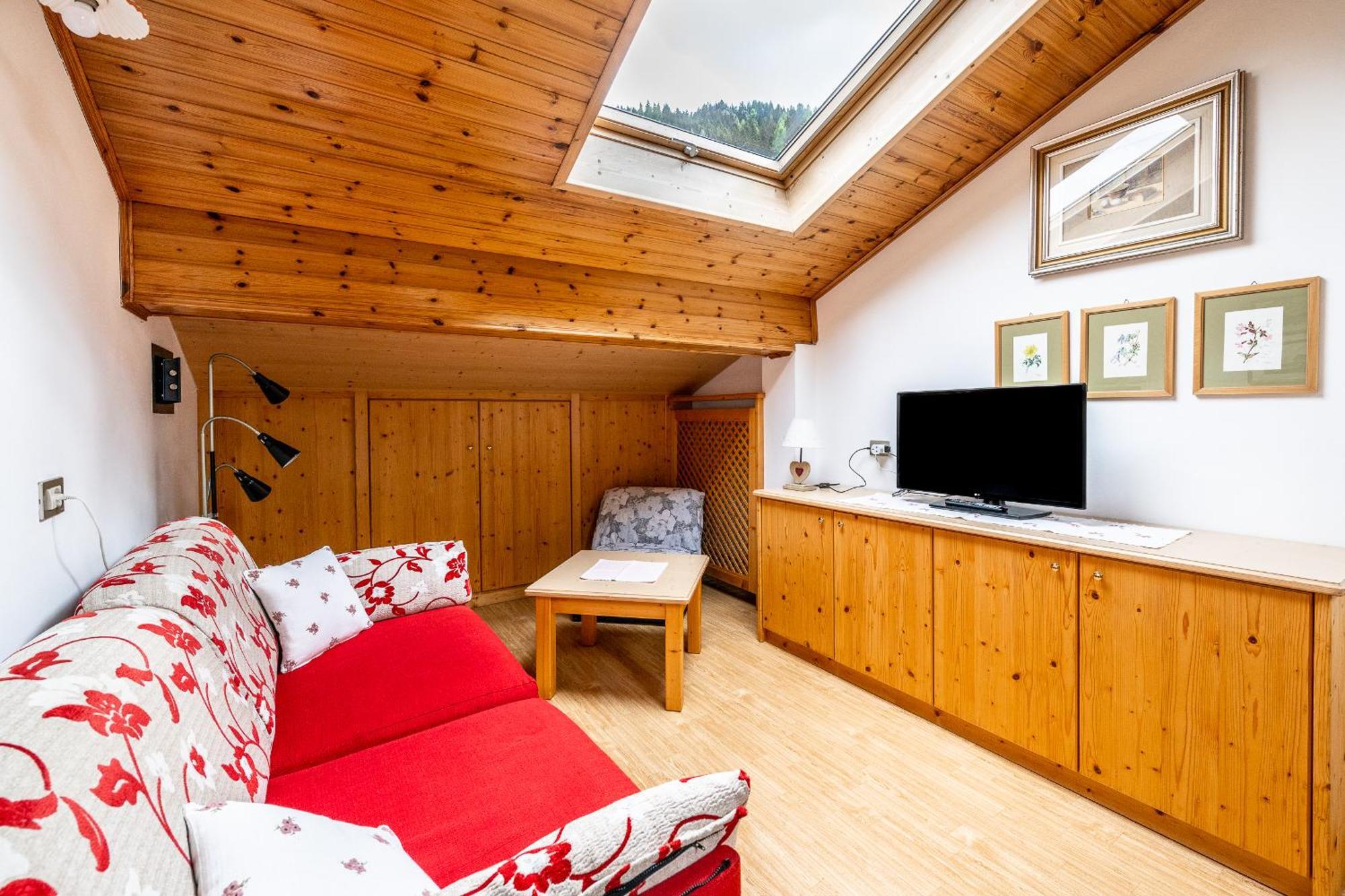 Appartamenti Cesa Maria Mountain Hospitality 卡纳泽伊 外观 照片