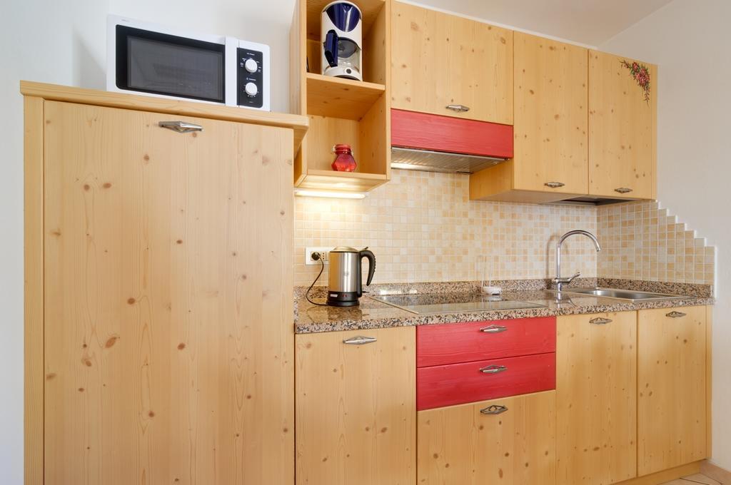 Appartamenti Cesa Maria Mountain Hospitality 卡纳泽伊 外观 照片